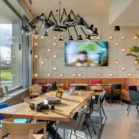 Moxy Antwerp Hotel Kültér fotó