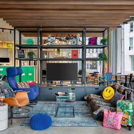 Moxy Antwerp Hotel Kültér fotó