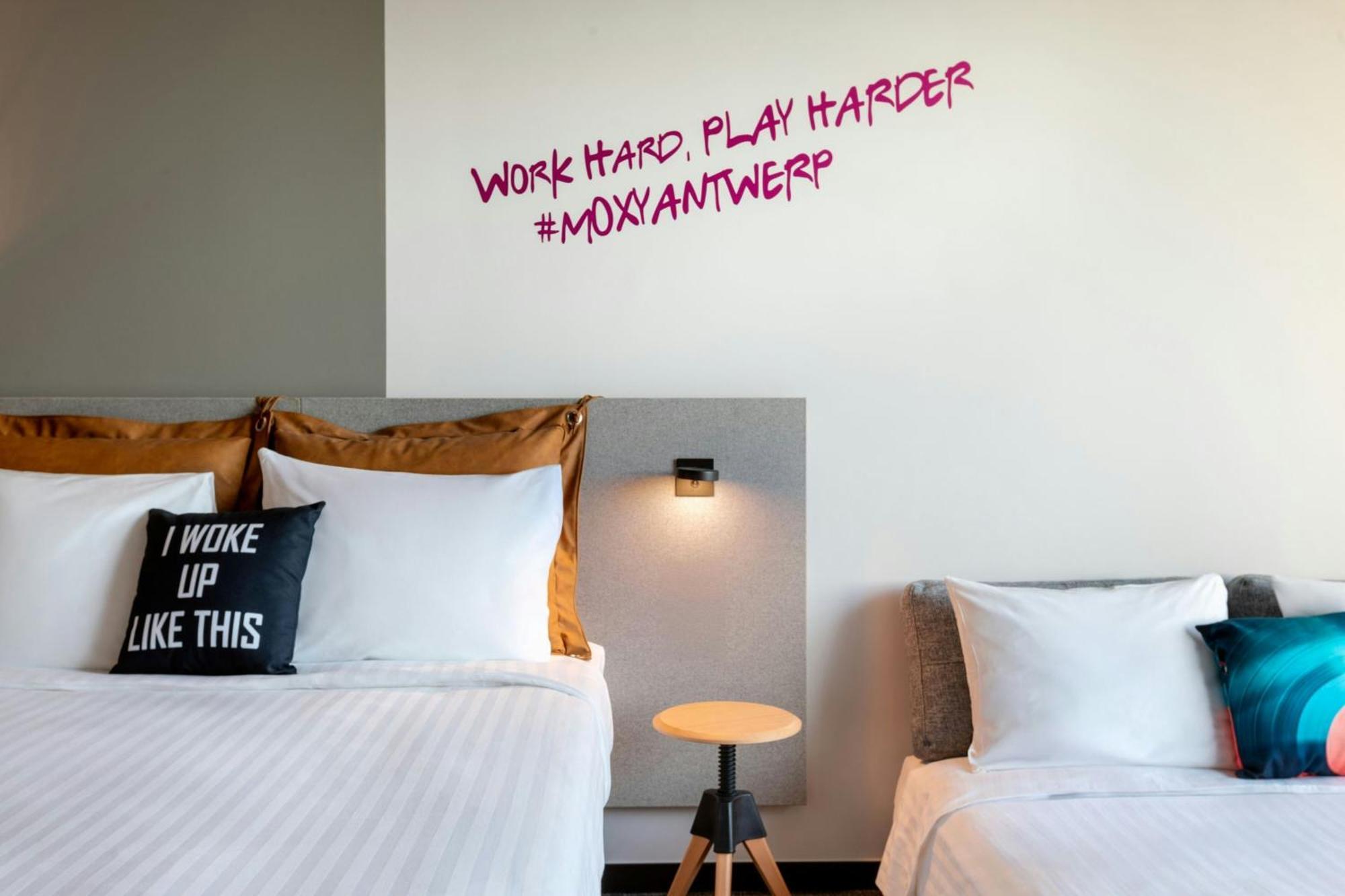Moxy Antwerp Hotel Kültér fotó