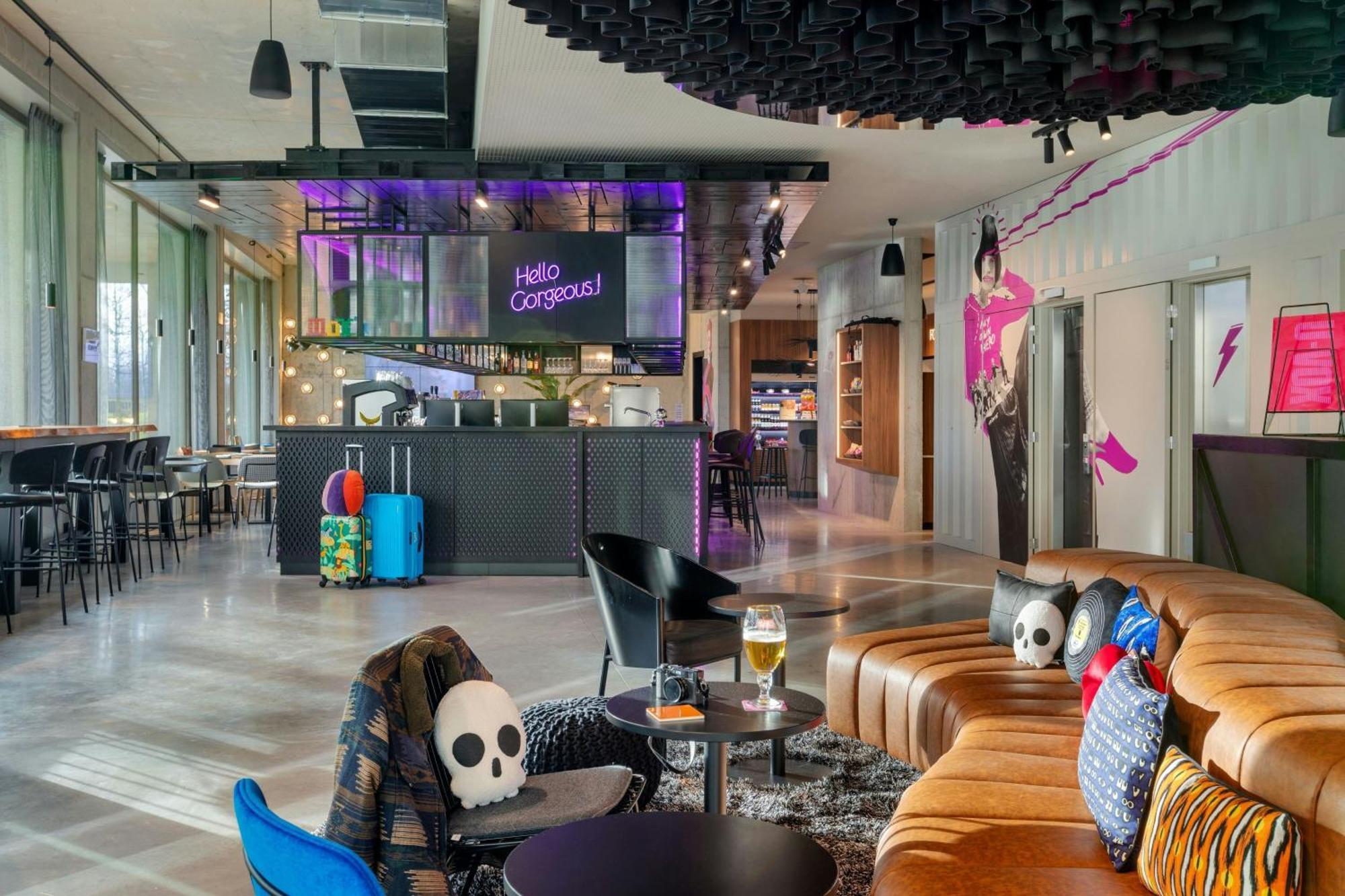 Moxy Antwerp Hotel Kültér fotó