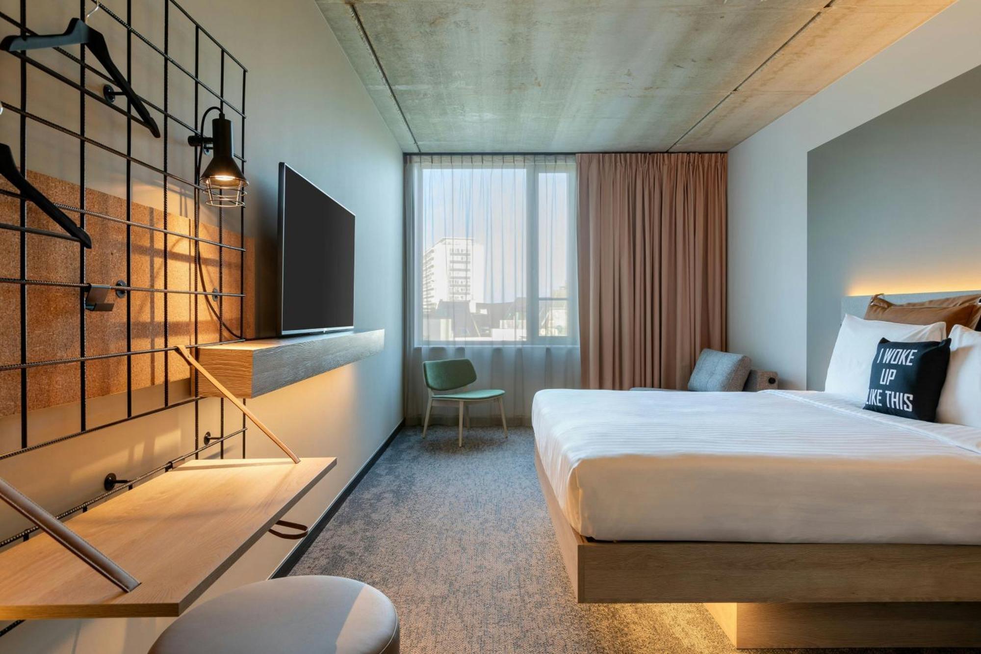 Moxy Antwerp Hotel Kültér fotó