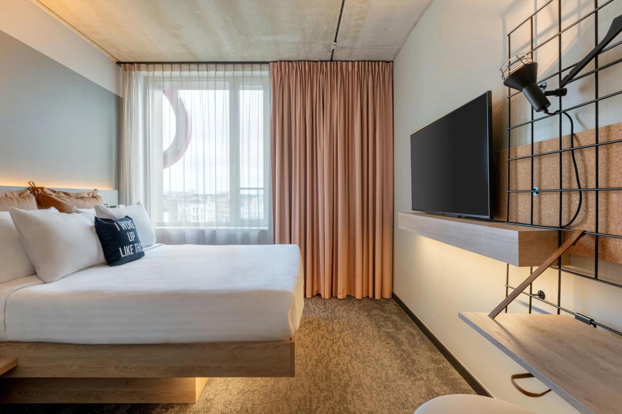 Moxy Antwerp Hotel Kültér fotó
