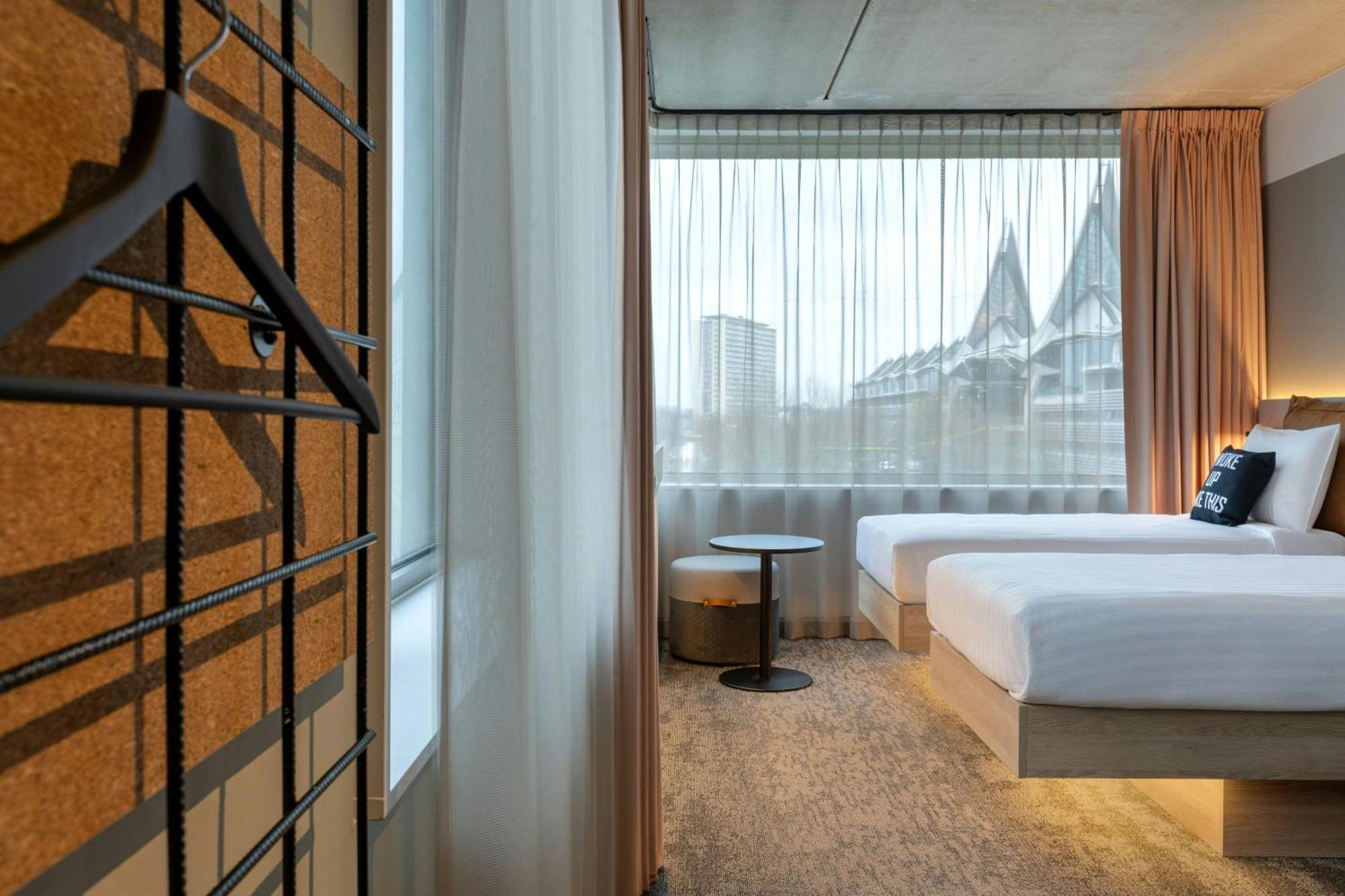 Moxy Antwerp Hotel Kültér fotó