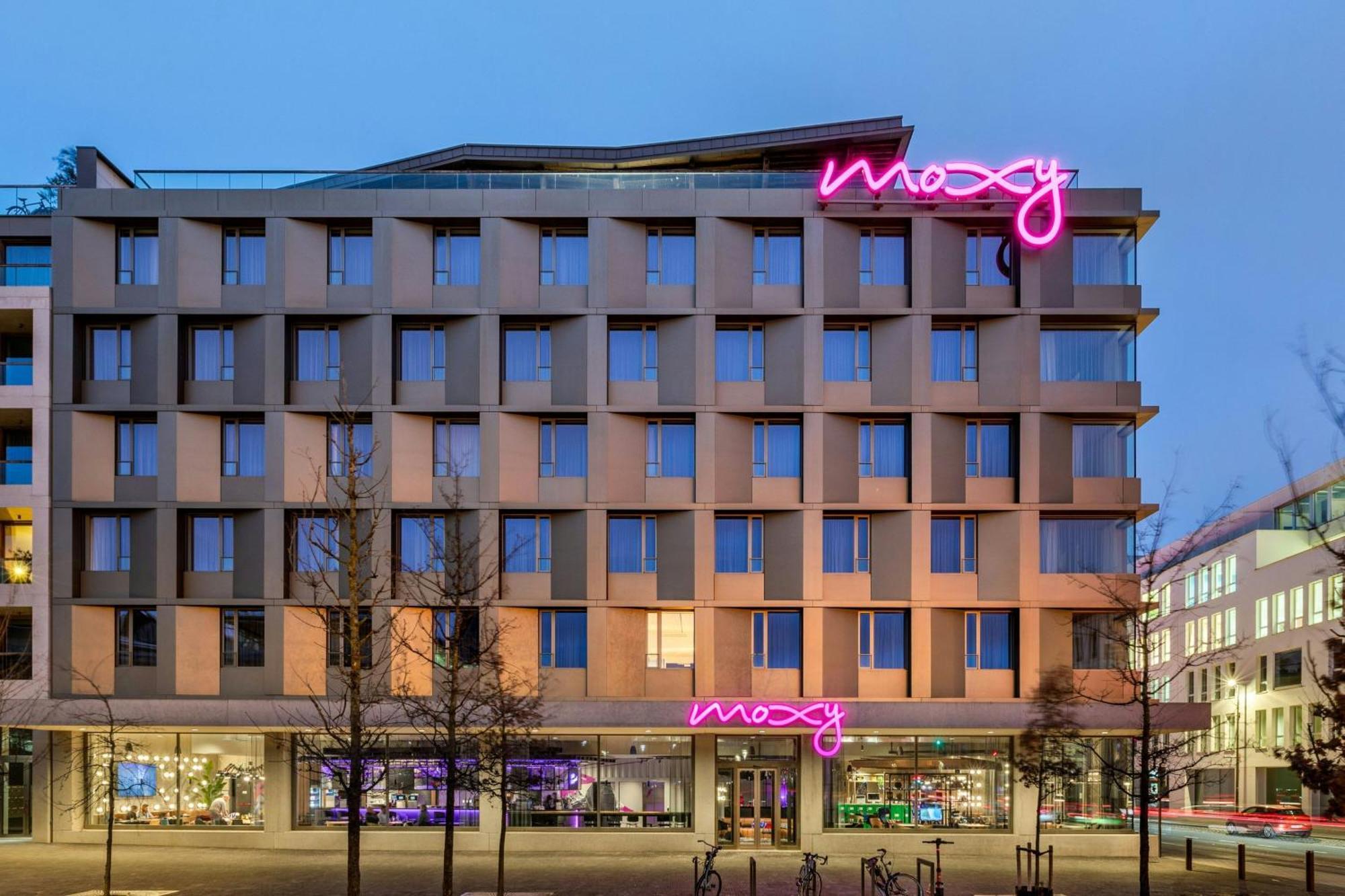 Moxy Antwerp Hotel Kültér fotó